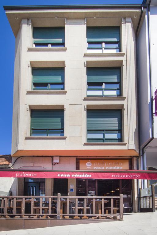 Pension Restaurante Casa Camino Palas de Rei Eksteriør billede
